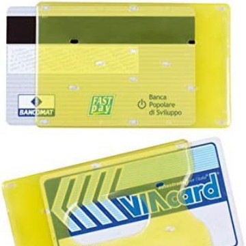 Cross-border bestseller transparent perforated pp bus card holder, frosted card bag, high-quality foreign trade anti-loss access control card holder Specification image
