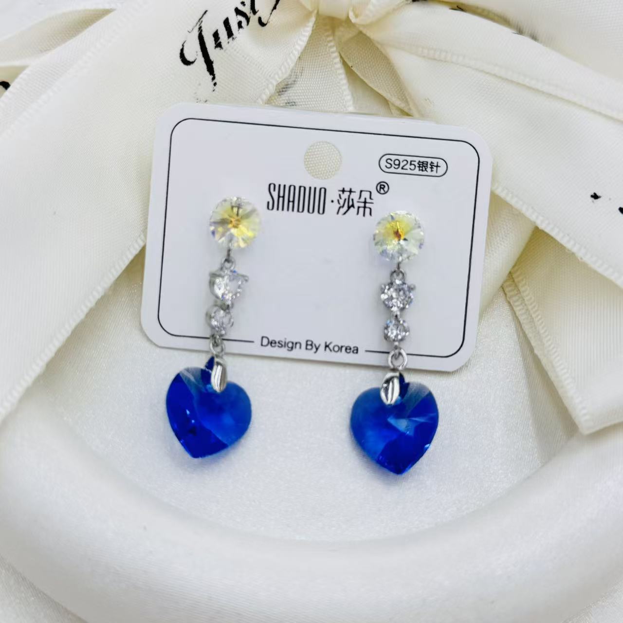 S925 Silver Needle Swarovski Crystal heart-shaped Earrings for Women, Korean style, colorful crystal long earrings, sweet earrings Application Scenario