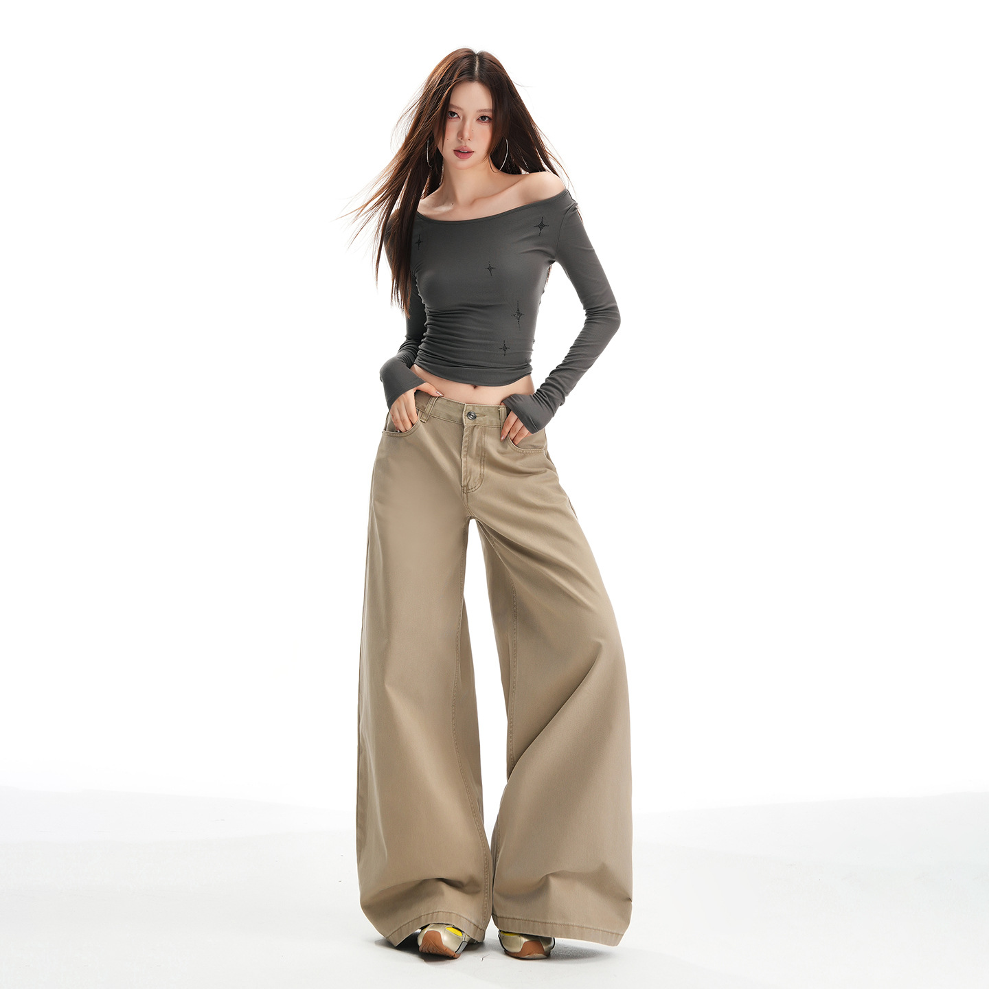 Khaki high-waisted straight-leg jeans for women 2026 autumn new style, versatile, loose, slimming, wide-leg casual long pants