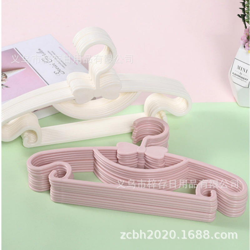 Plastic folding clothes hanger, children's wooden clothes rack, multi-functional clothes hanger, clothes hanger organization supplies