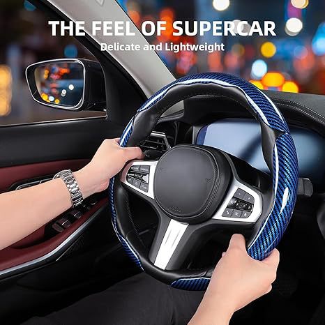 跨境专供汽车碳纤维方向盘套三件套防滑耐磨蝴蝶翼设计运动风卡扣                              