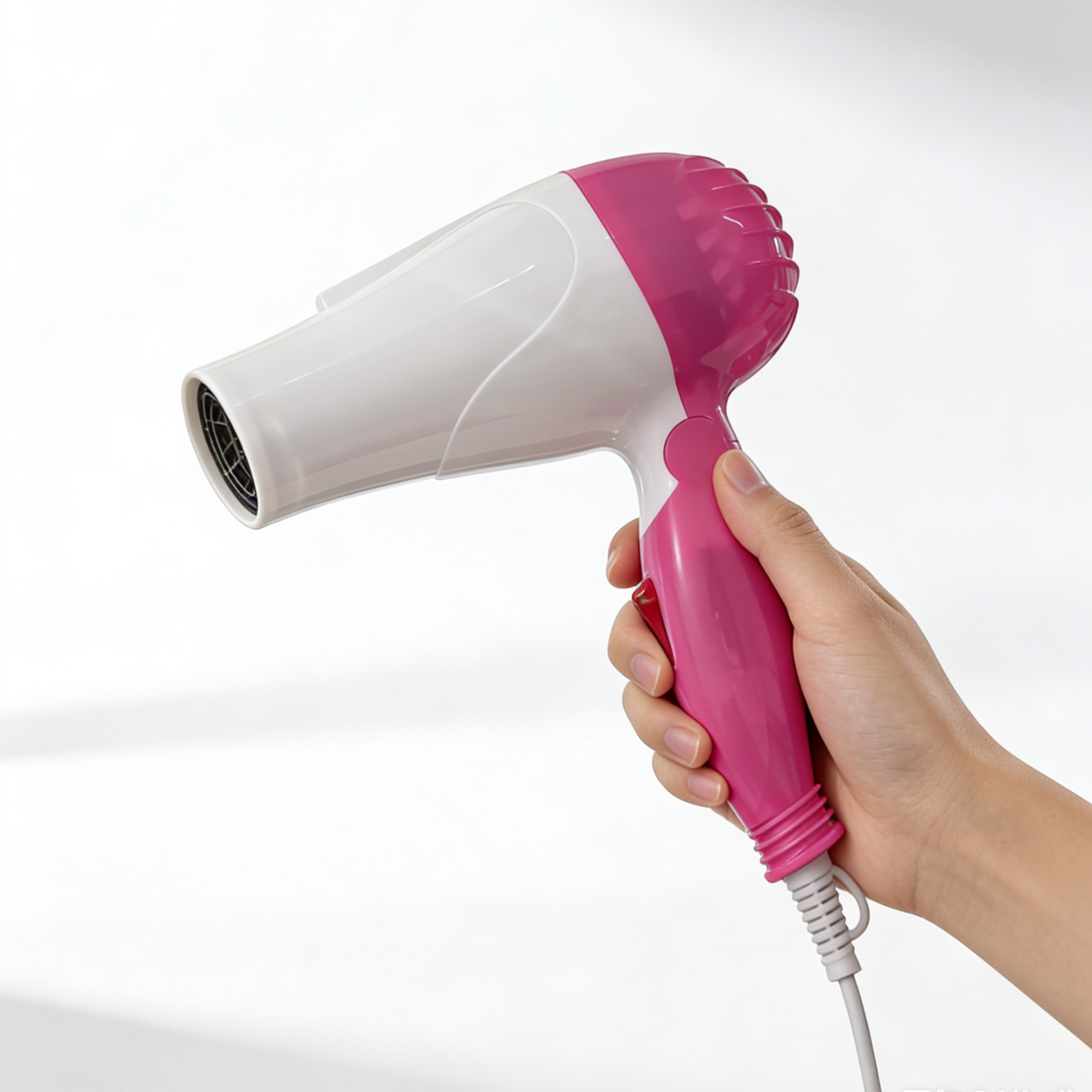 ENERGY MAX Cross-border Wholesale Portable foldable Home Appliance Hair dryer Application Scenario
