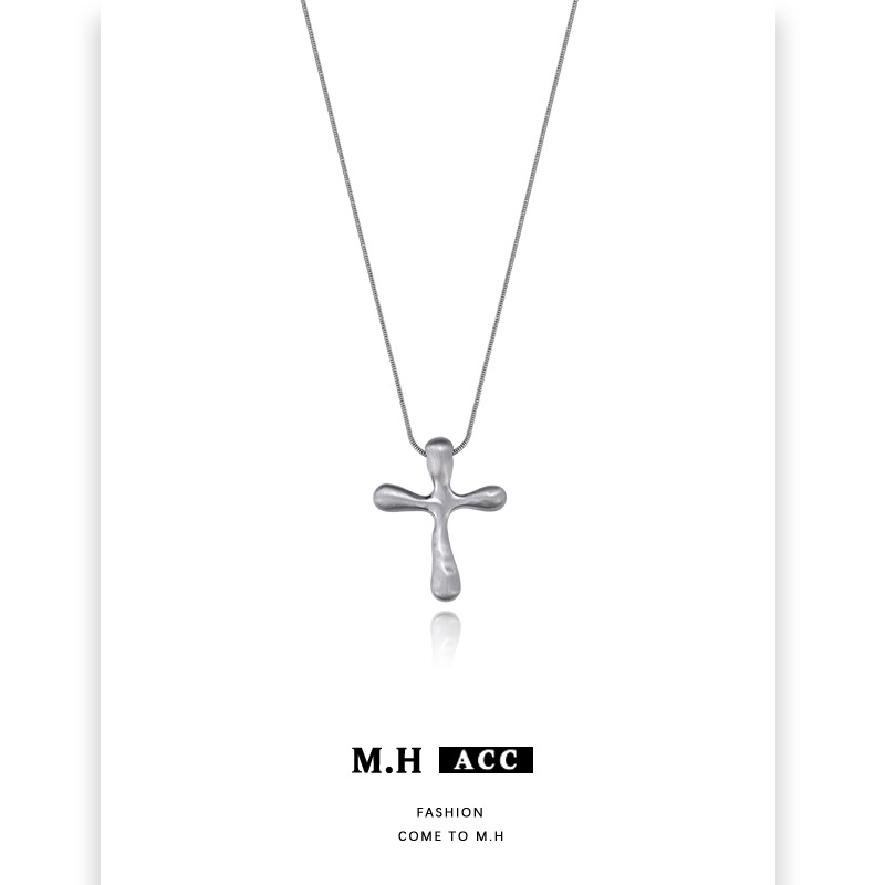 Liquid metal texture cross necklace for women, original design sense, fashionable and versatile, minimalist and cold style collarbone chain