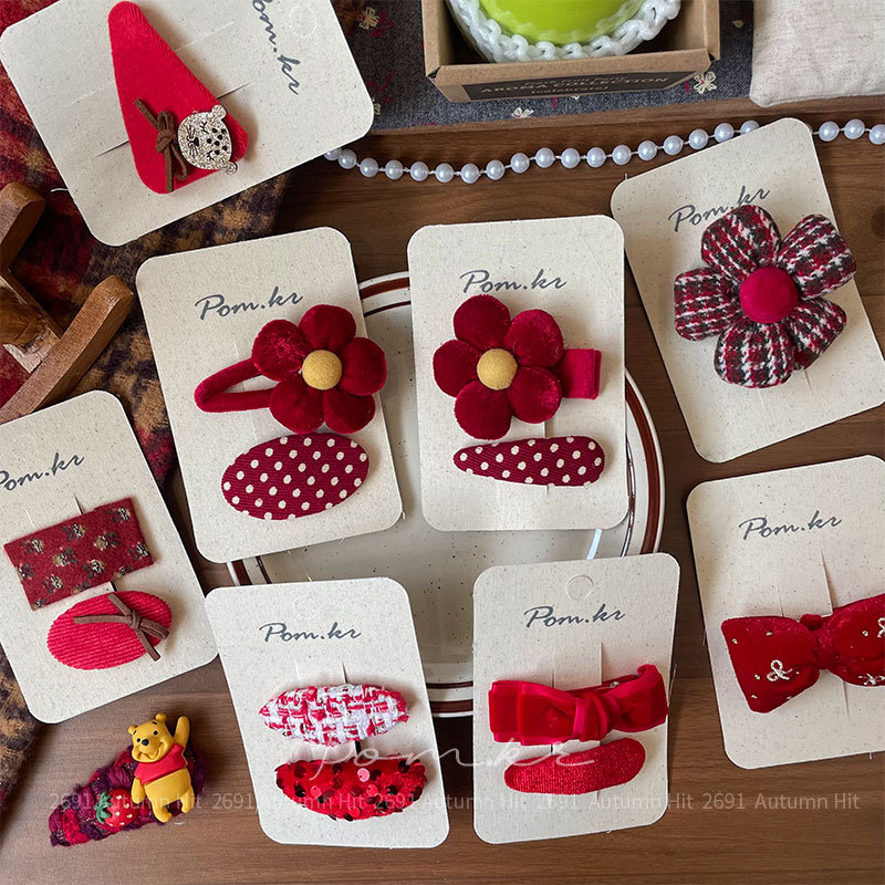 New Korean-style sweet red flower fabric hair clips, handcrafted children's side fringed bangs clips, versatile hair accessories, red girl hair clips, velvet check pattern, flower polka dot bow style, daily cute and exquisite outfit accessories