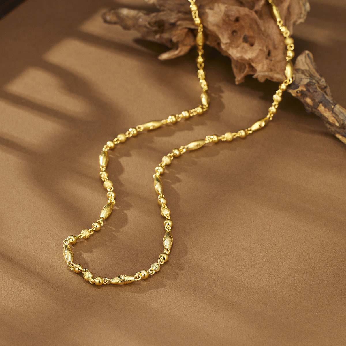 Copper gold-plated necklace for men, fine gold-plated oval beaded chain, sand gold necklace, carpeted bean plain chain details Picture