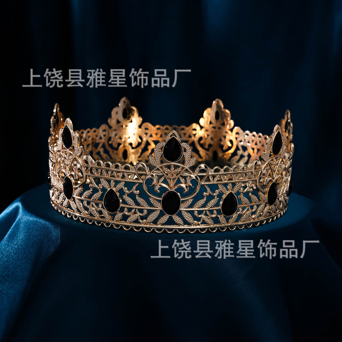 Diamond jewelry, cake crown, adult birthday party, alloy crown, princess wedding dress, hair accessory, bride's headwear Application Scenario