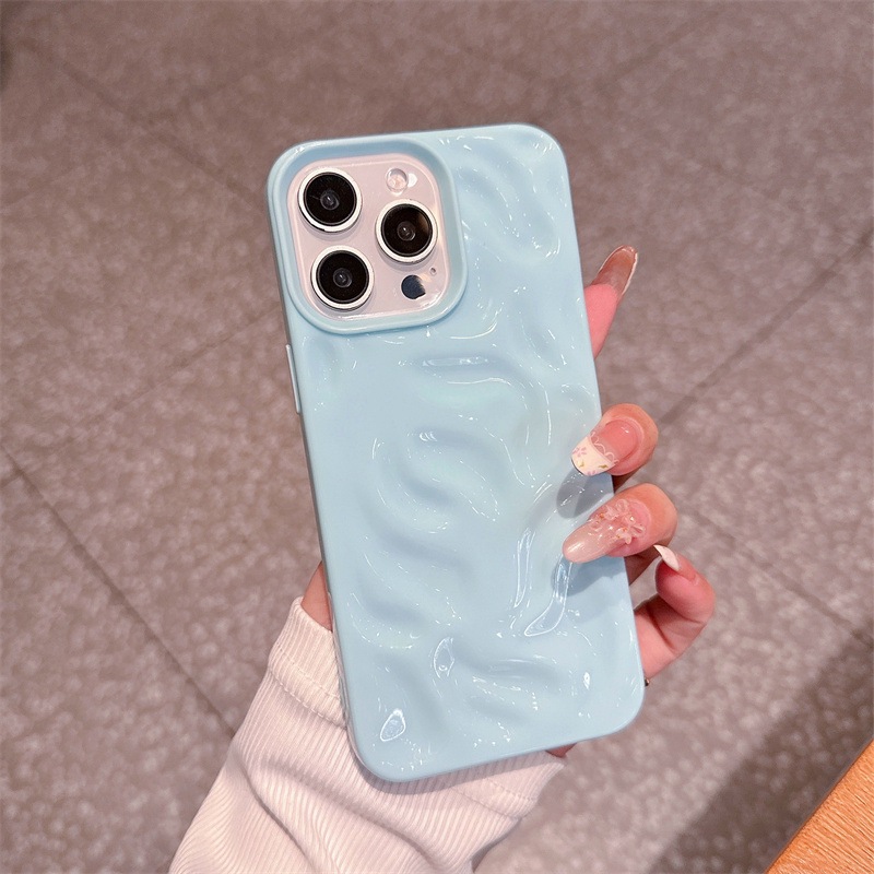 The simple meteorite pattern is suitable for iPhone16 and iPhone 15promax phone cases. The three-dimensional wave 14 solid color 13 soft case Application Scenario