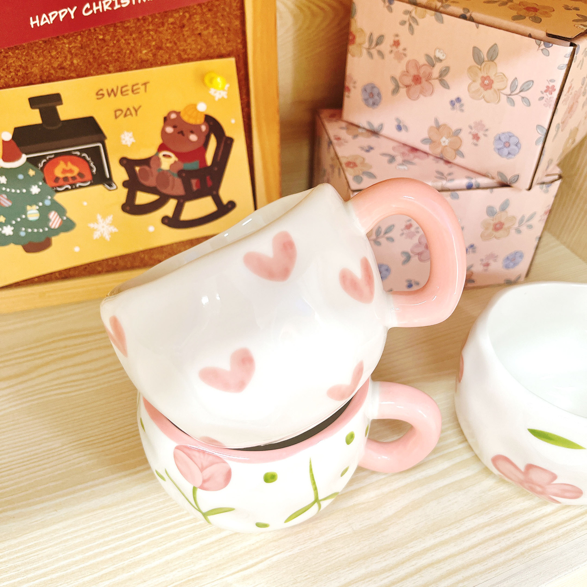 Korean InS-style irregular hand-molded ceramic hand-painted coffee cups, cross-border high-appearance-level breakfast cups, latte cups details Picture