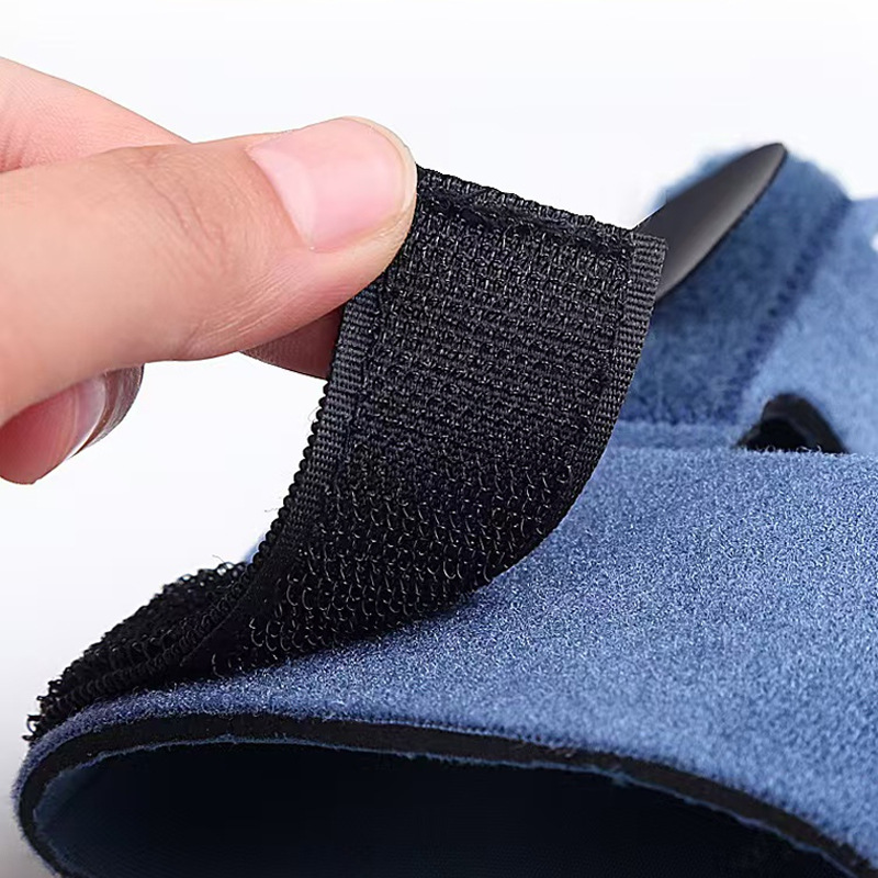 Blue orthodontic toe correction band, suitable for both men and women, relieves foot discomfort. Genuine product, fracture rehabilitation, and toe fixation Application Scenario