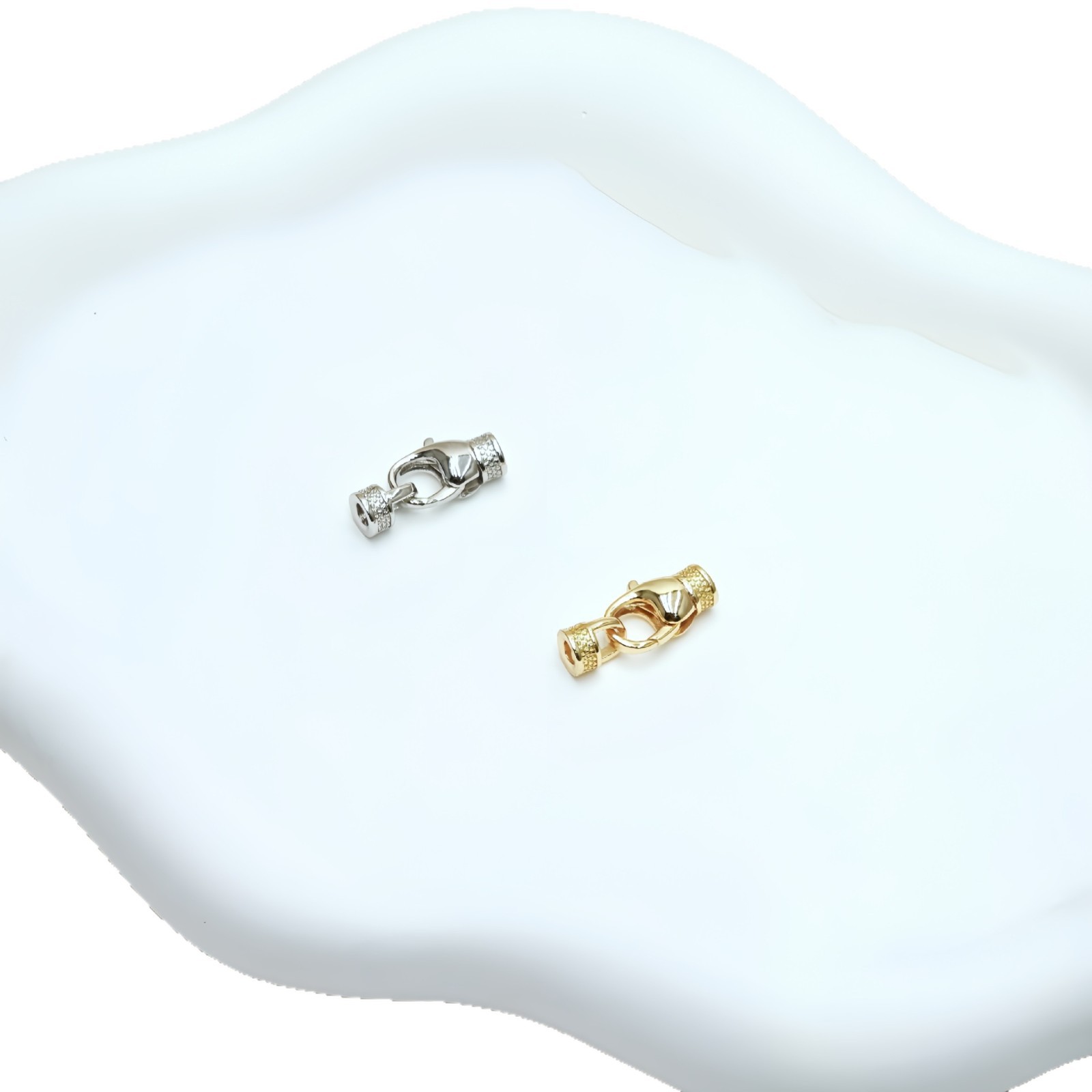 18K gold-plated lobster clasp, fish tail clasp, spring clasp, bracelet clasp, necklace clasp, sweater chain, end clasp Item Picture