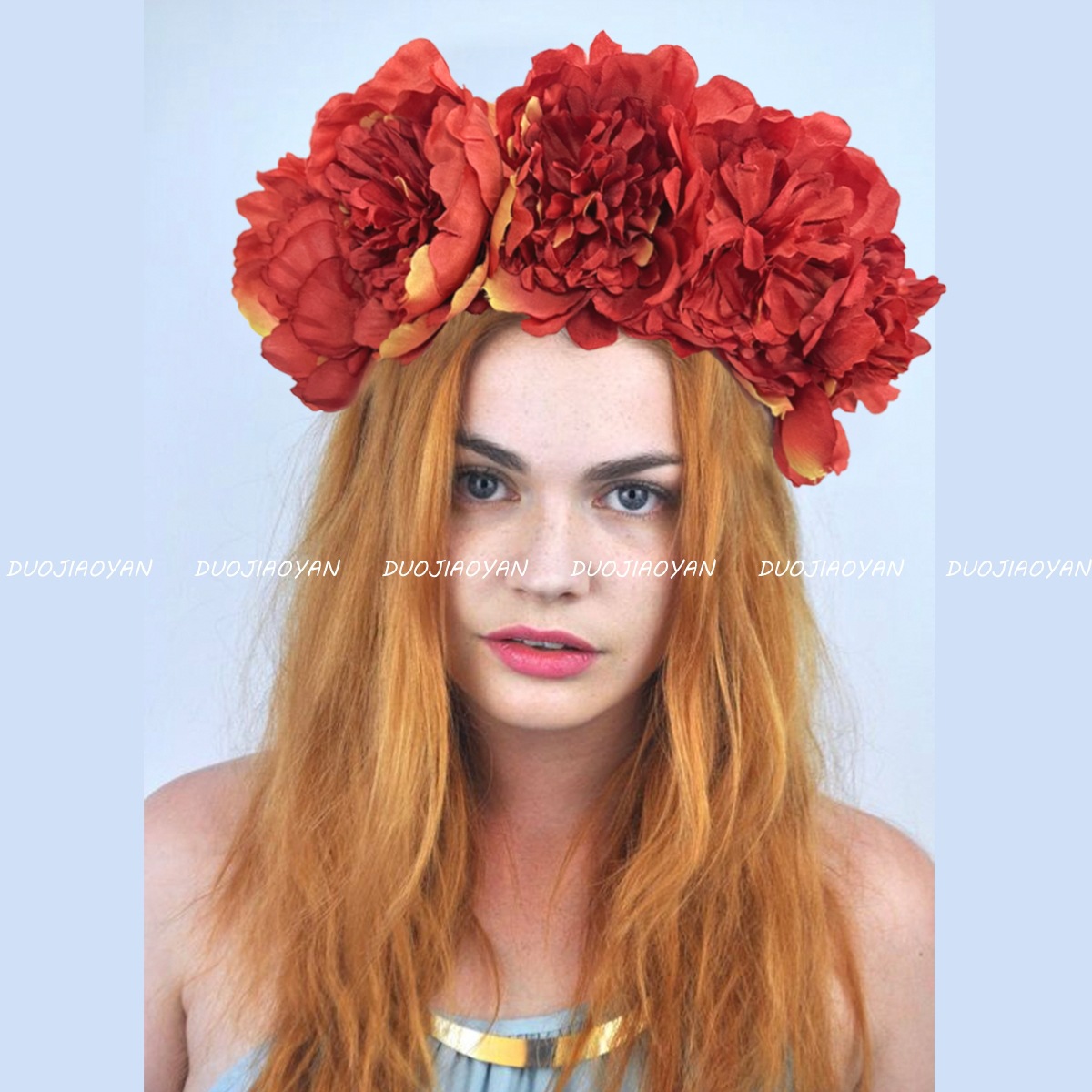 European and American cross-border simulated camellia flower headband, exaggerated large flower bride headwear, carnival ball headwear, headband for women Application Scenario