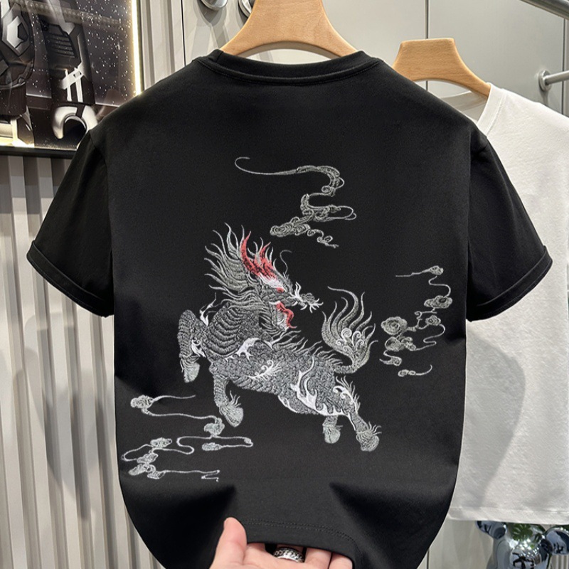 "National trend Chinese style heavy embroidery T-shirt for men, loose and large-sized heavy half-sleeve trendy brand short-sleeved men's top.