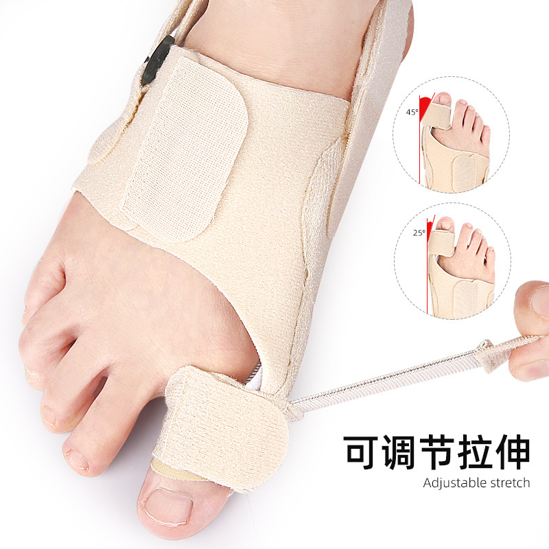 Toe fixation with hallux valgus, bigfoot protrusion, overlapping toe separator, adjustable tension foot guard for day and night use Application Scenario