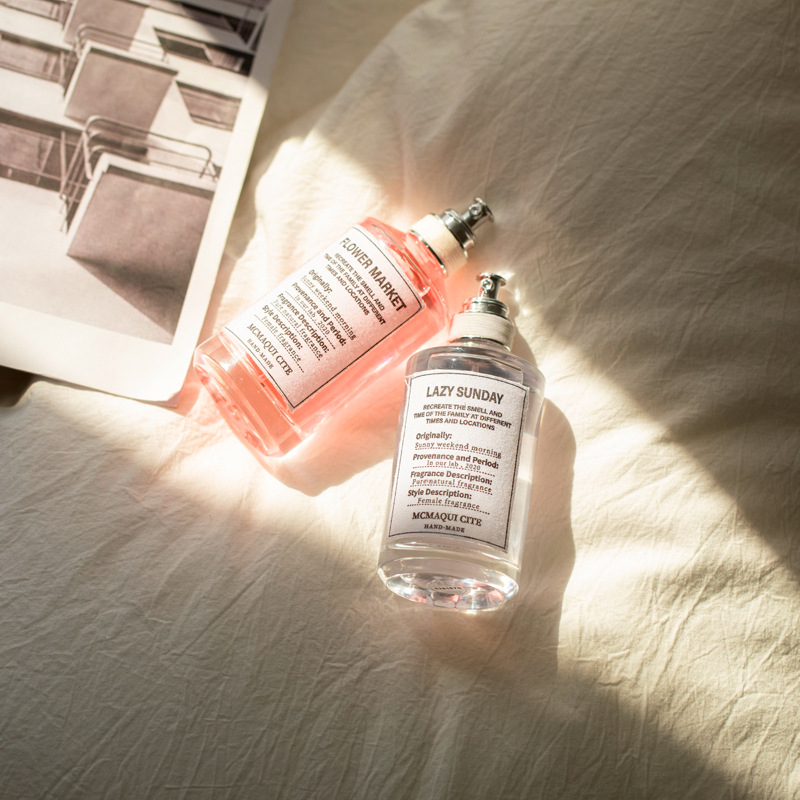 女士香水实物图