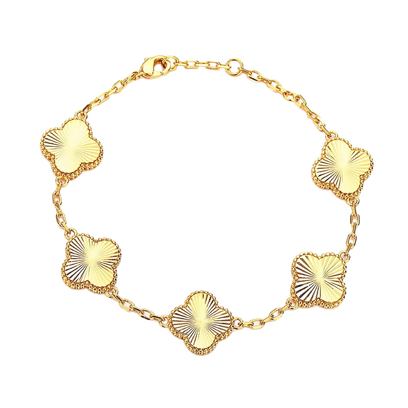 The same style of copper-plated imitation gold lucky clover bracelet as Douyin live streaming, a retro five-leaf four-leaf lucky clover sandgold bracelet Item Picture