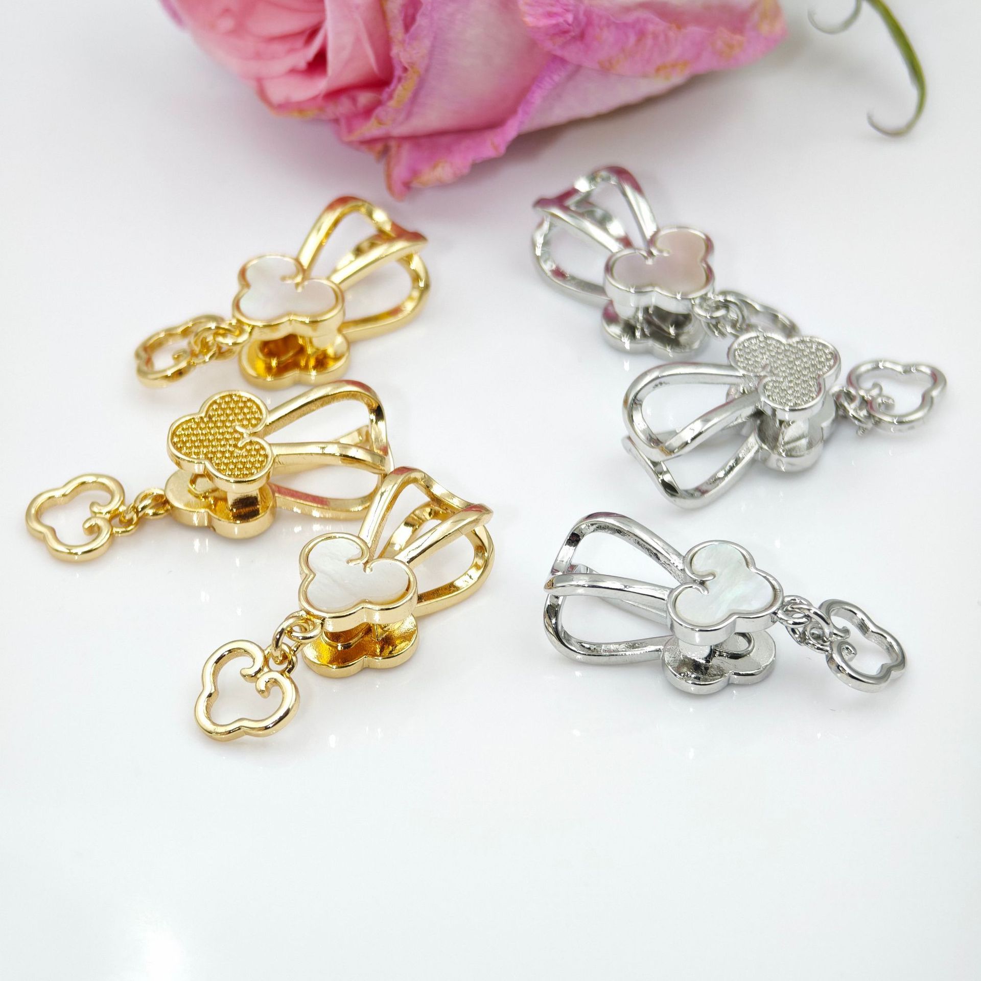 Pearl necklace clasp, Xiangyun shell clip clasp, spring elastic press clasp, handcrafted end clasp, sweater chain diy accessories Specification image