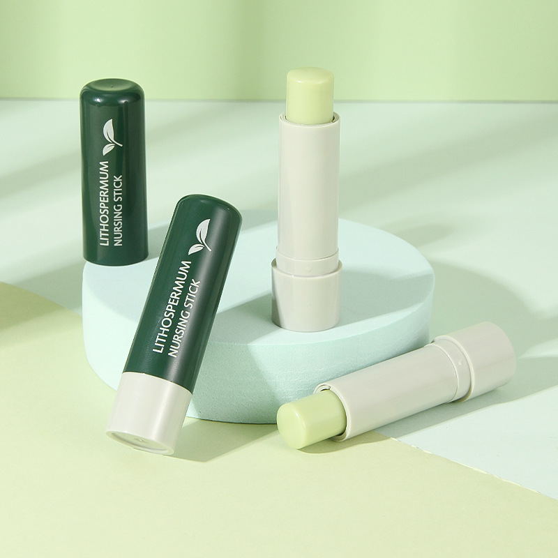 The three-stick Shijing Purple Grass Soothing Stick is suitable for children. It is made from herbal extracts and is safe, soothing, cooling and nourishing for outdoor travel Item Picture
