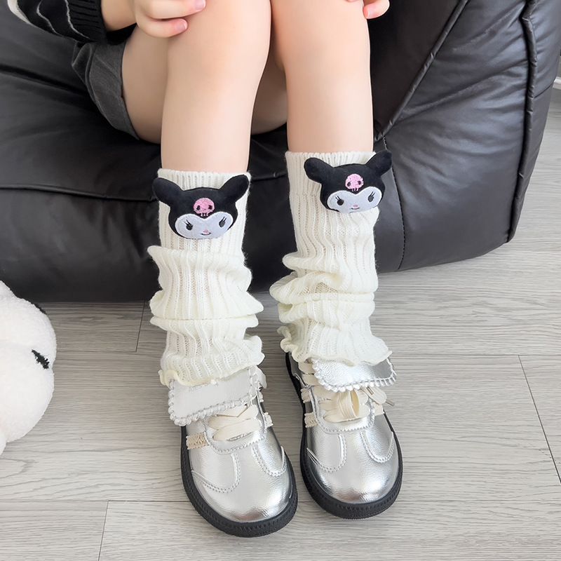 Cute big-eared dog leg covers, black cartoon 3D figurines, knitted pile sock covers, mid-calf socks for women, spring, autumn and winter details Picture