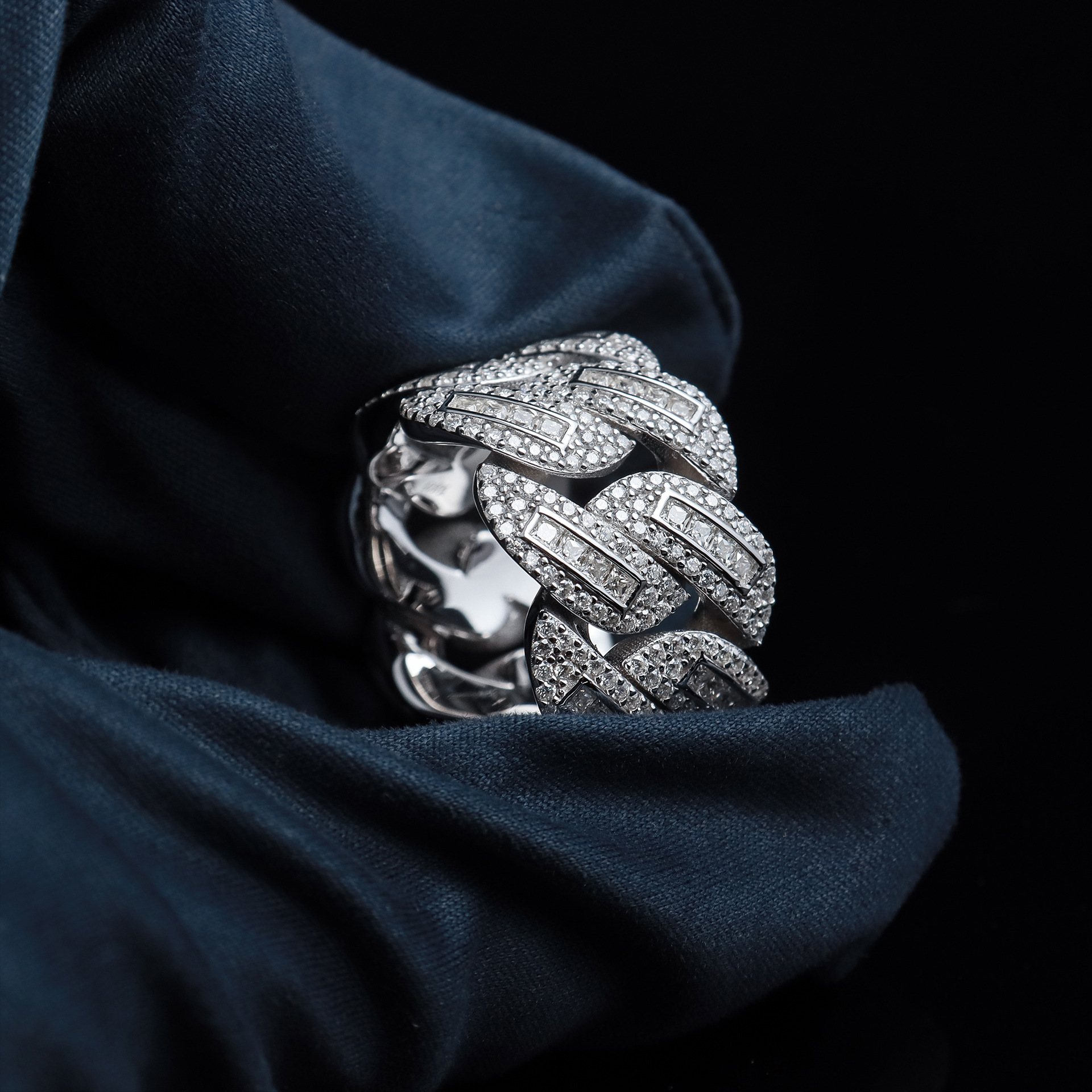 跨境爆款菱形古巴戒指S925纯银莫桑石满钻戒指男女嘻哈潮流指环