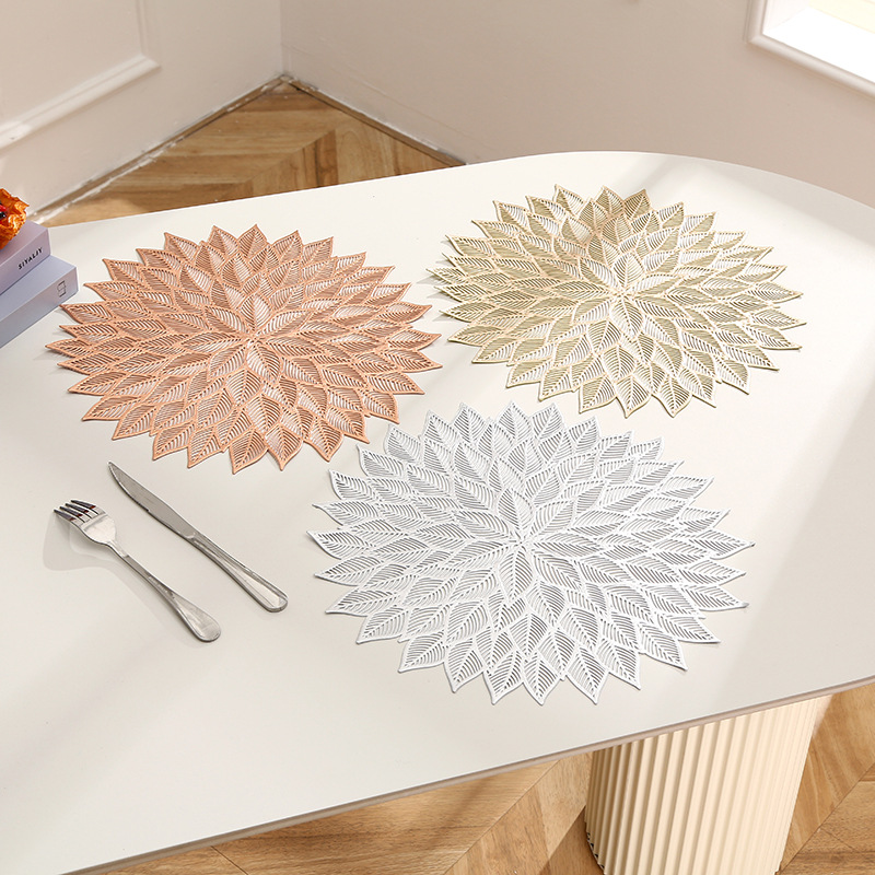 跨境轻奢桌垫家用现代设计可水洗餐桌垫创意时尚拼接树叶杯垫批发