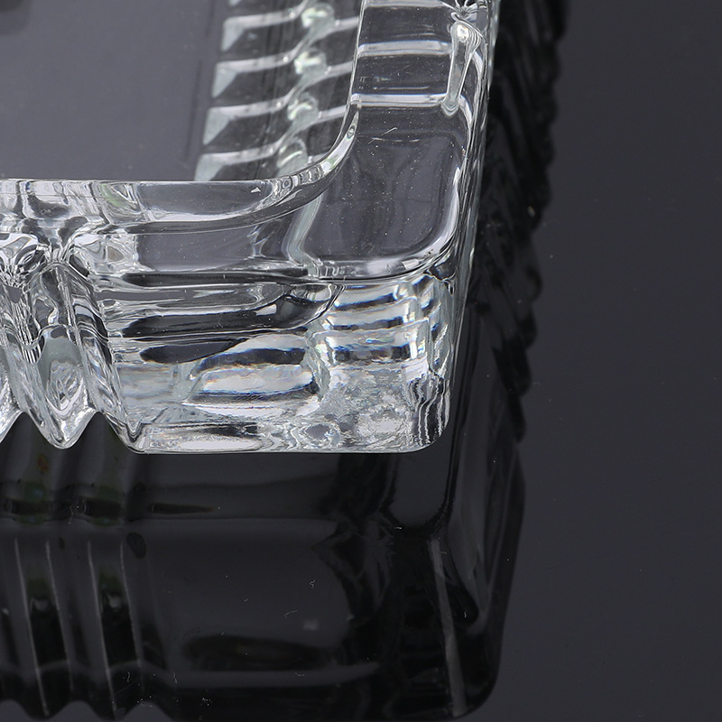 5-10 yuan store glass ashtray wholesale, green apple ashtray wholesale, Yiwu wholesale 33016 hotel supplies Application Scenario