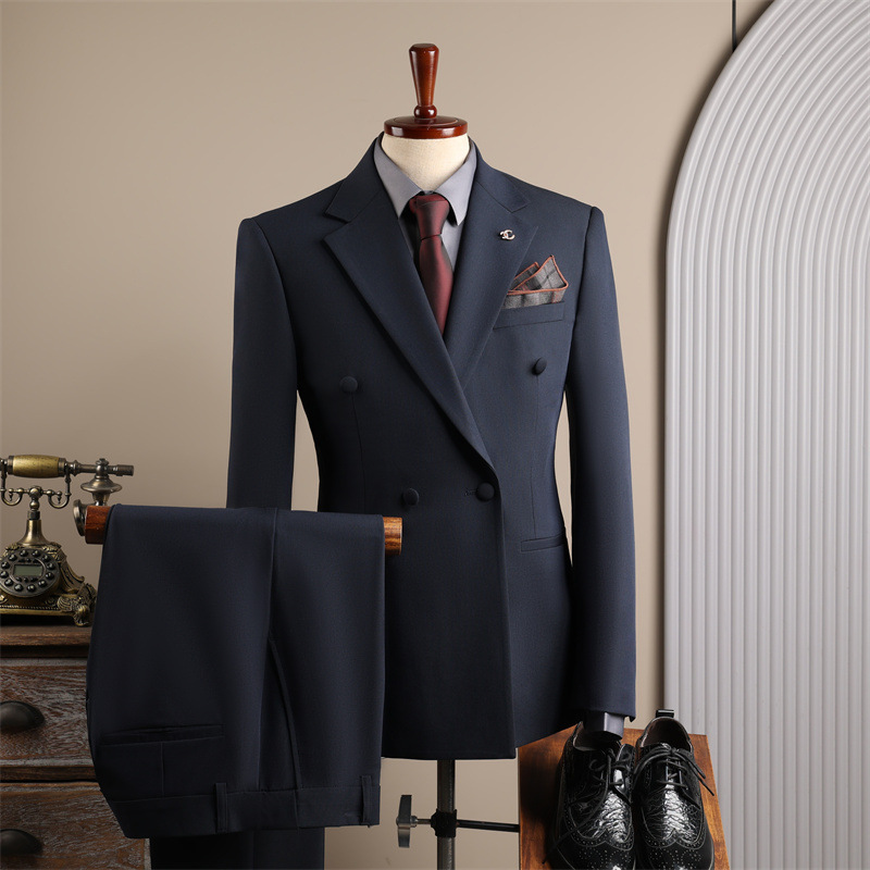 男士风衣实物图