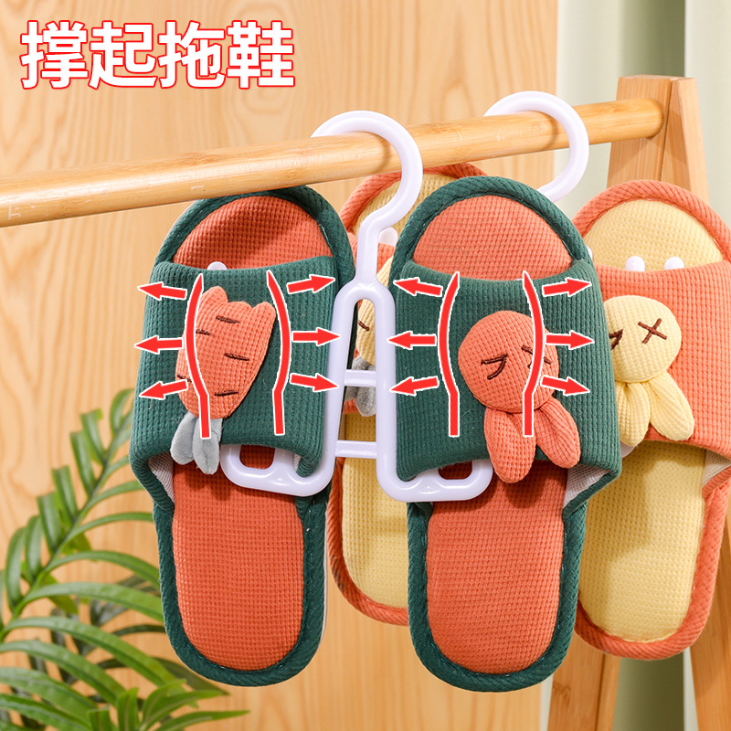 Shoe hooks for supermarkets, shoe stores, sandals, slippers, flip-flops, household plastic drying, plastic display hooks Application Scenario