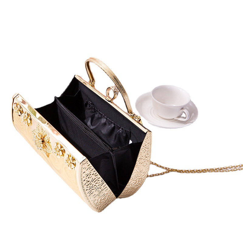 2019新款晚宴包花形图纹襄钻石手拿包晚装包名媛女包时尚厂家直销白底实物图