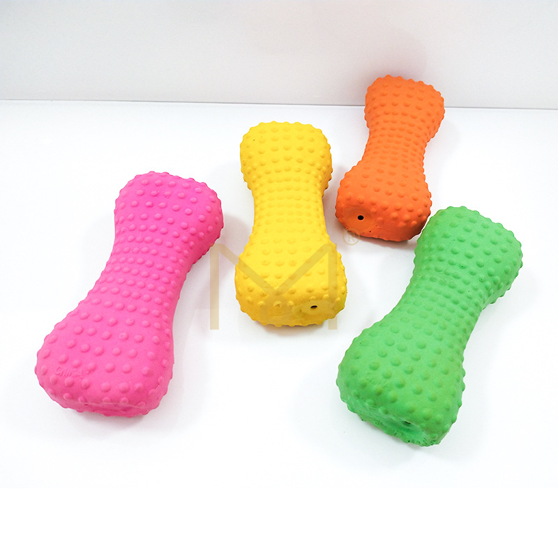 Hunan pet toy manufacturers train dogs. Dogs chew latex, grind their teeth and tear bones. Fruit-colored toys details Picture