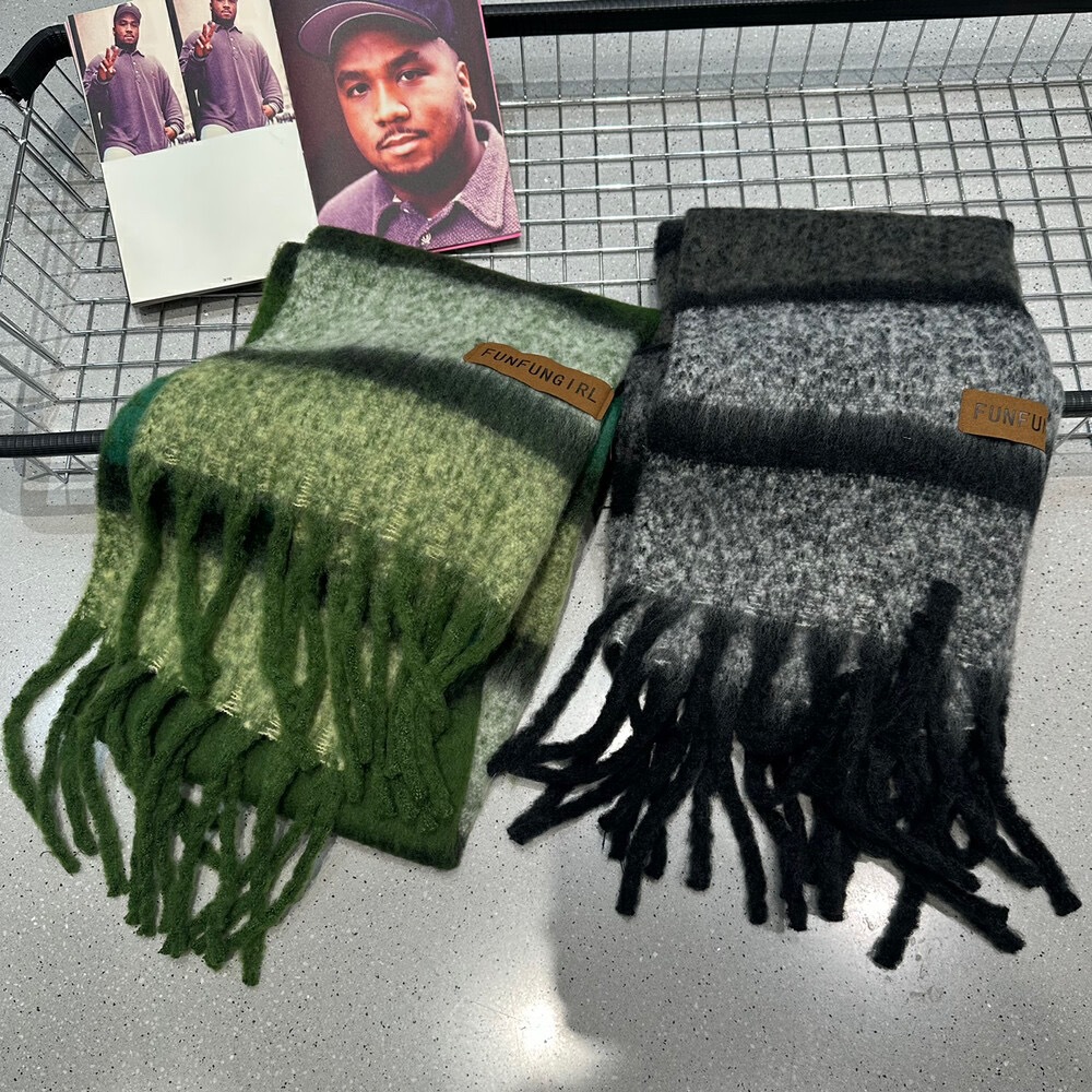 One-piece consignment of new autumn and winter striped scarves, ladies' high-end and versatile faux cashmere scarves, thickened warm scarves, shawls, wholesale from street stalls Specification image