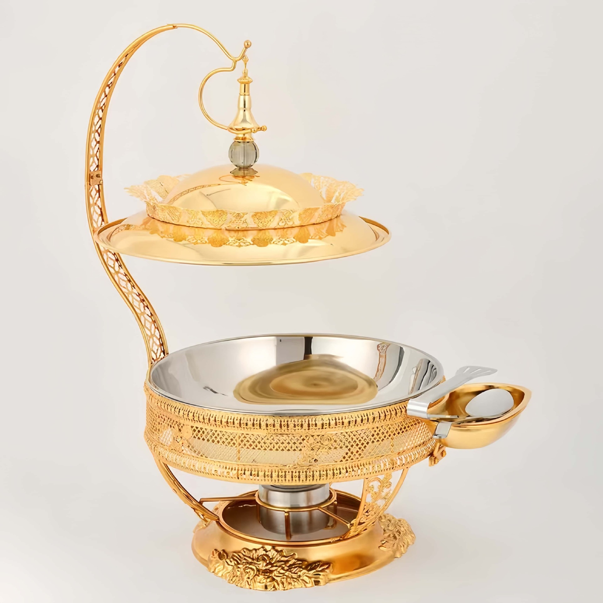 Cross-border supply luxury stainless steel golden alcohol stove, hotel restaurant buffet stove, hanging lid insulated stove Application Scenario