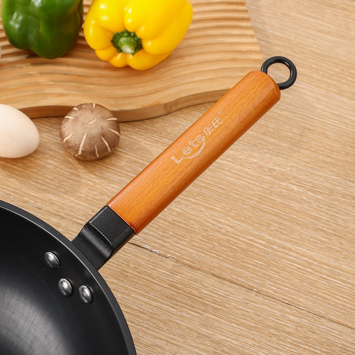 乐氏精制铸铁真不锈炒锅工厂批发不易粘锅不易生锈铁锅超市同款锅细节图