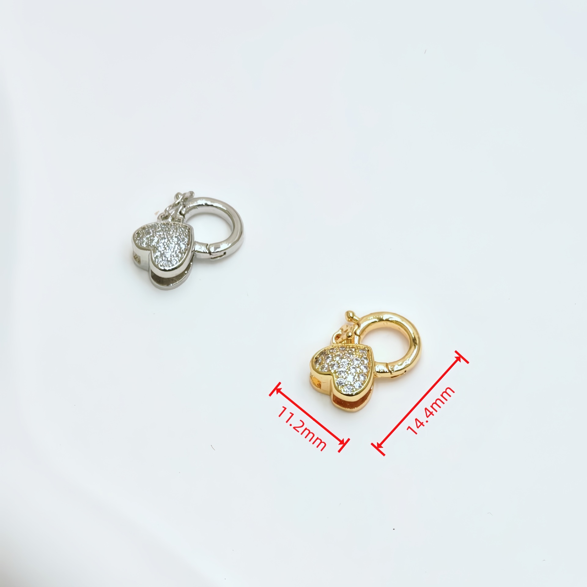 High-end brass cast irregular-shaped micro-inlaid pendant, necklace pendant, clothing pendant, 18K real gold universal pendant accessory Specification image