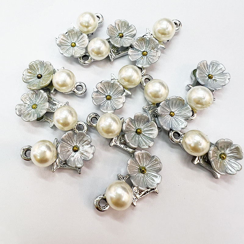 热销韩系气质花朵珍珠饰品吊坠配件 时尚花朵diy饰品配件挂件批发