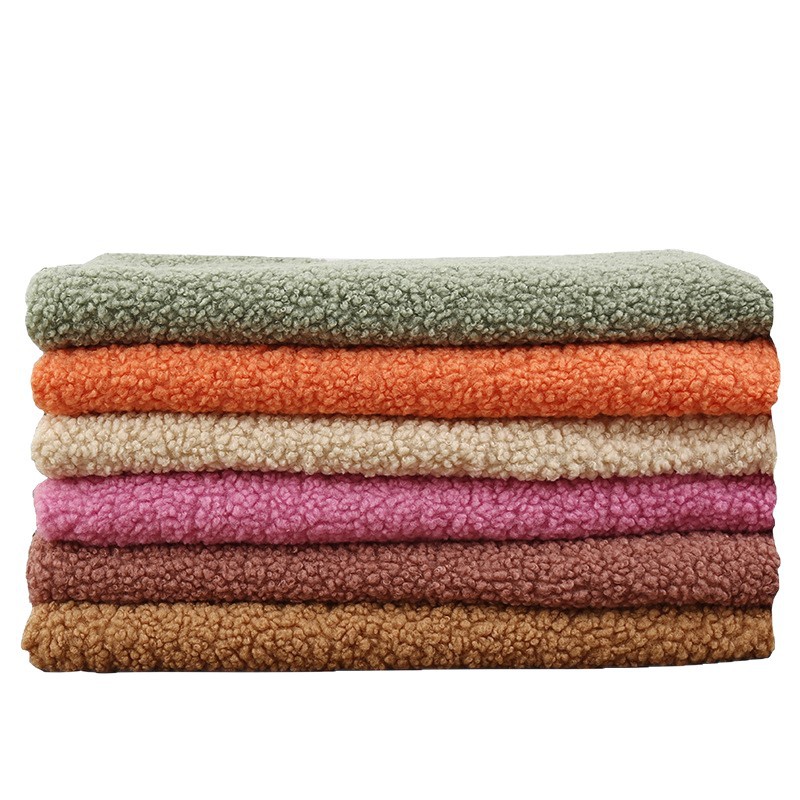 RPET sheepfold fleece fabric, granular fleece, teddy fleece, toy clothing, throw pillows, sofa, pet clothing fabric Item Picture