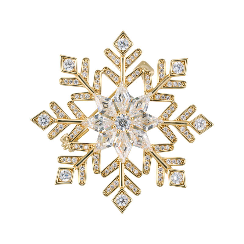 Original design rotating snowflake brooch with a light luxury and high-end feel, copper inlaid zircon plated with real gold three-dimensional brooch, exquisite brooch Item Picture