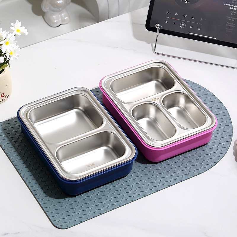 Ins-style student anti-cross-contamination insulated lunch box, stainless steel 304 compartments lunch box, portable fat-reducing lunch box for office workers Application Scenario