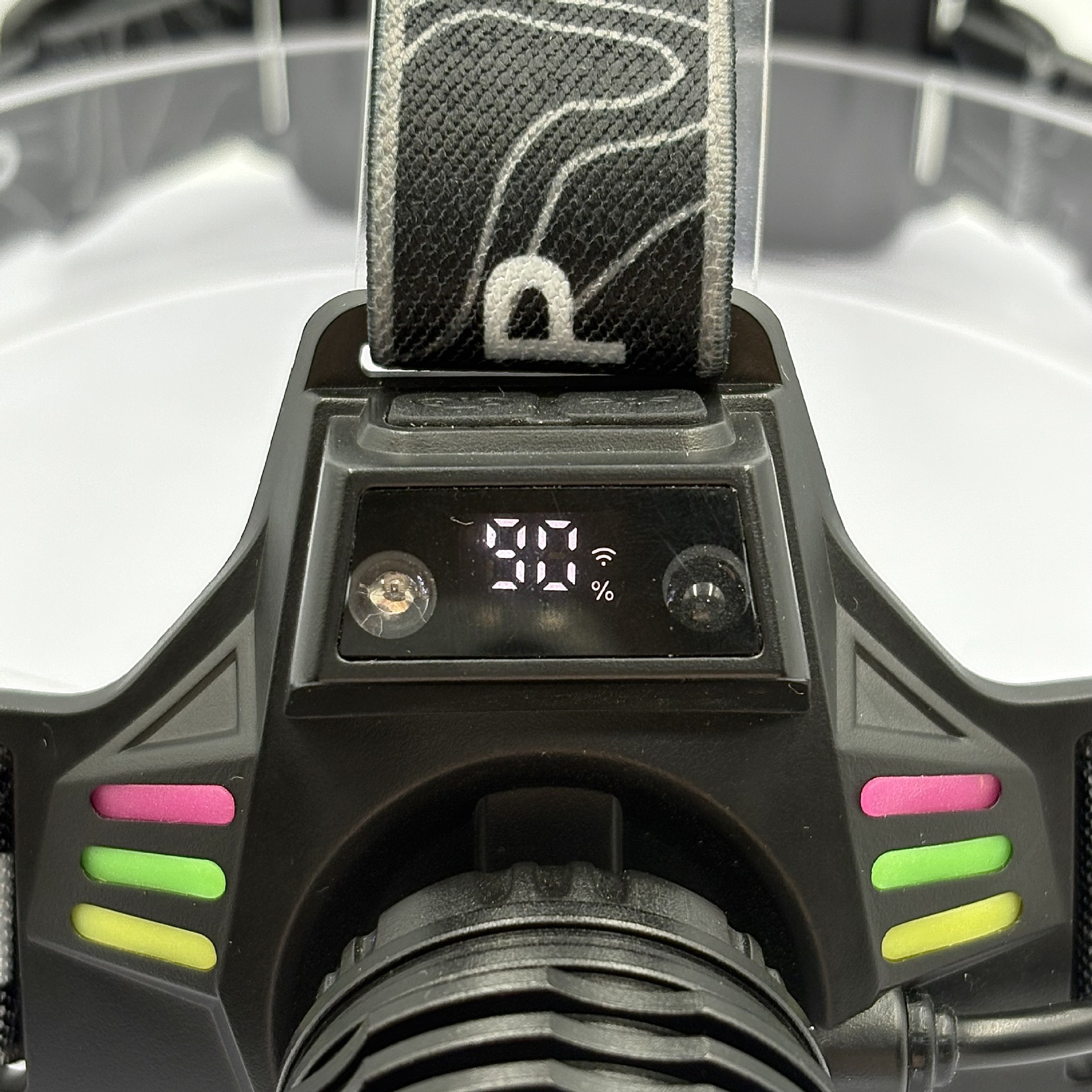 The sensor headlamp features long-lasting dual lithium batteries, ultra-bright waterproof charging, and is an outdoor head-mounted light source that can be customized and zoomed Application Scenario