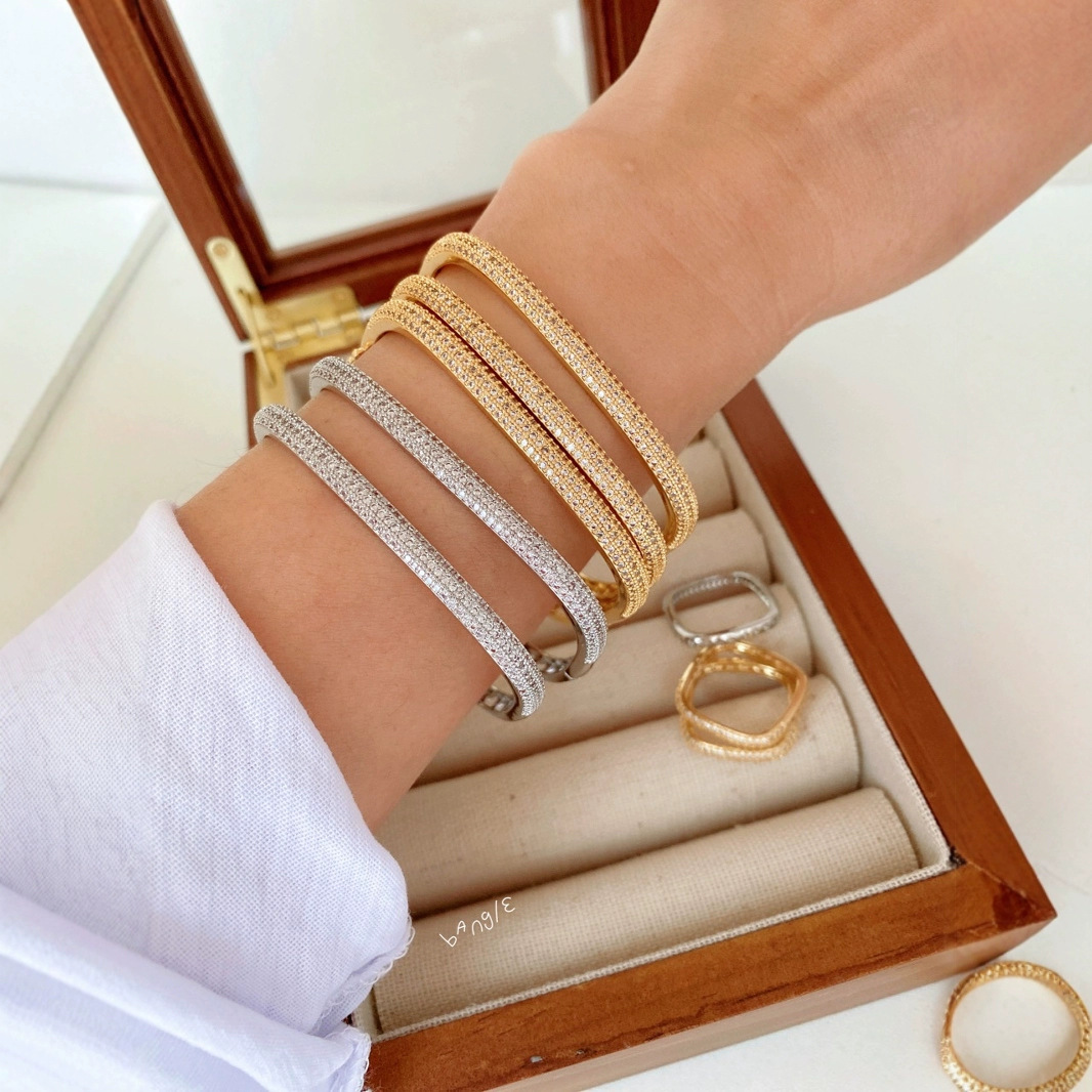 24 New European and American best-selling hollowed-out full diamond style bracelet, semi-hollowed-out star-shaped versatile bracelet for women details Picture