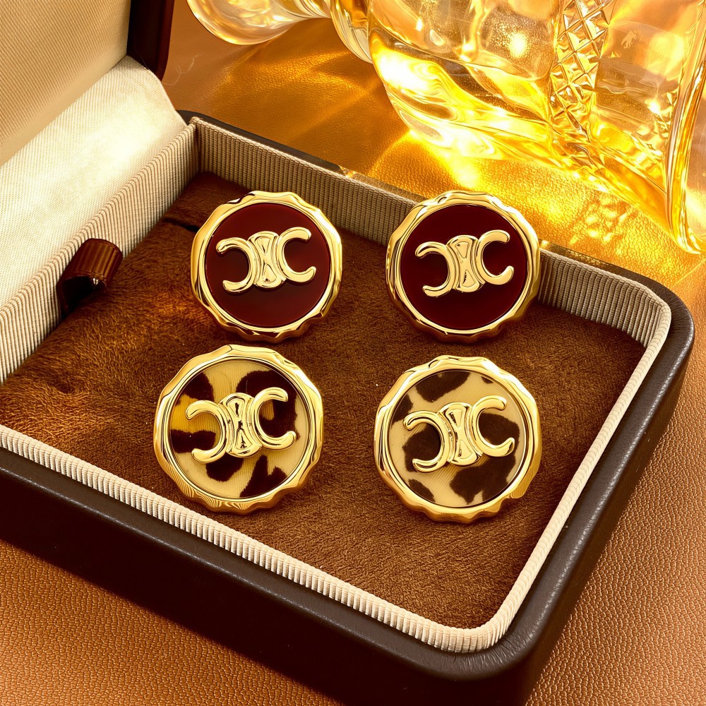 High-end metal button arc de Triomphe stud earrings, retro-style round earrings, versatile commuting accessories wholesale supply