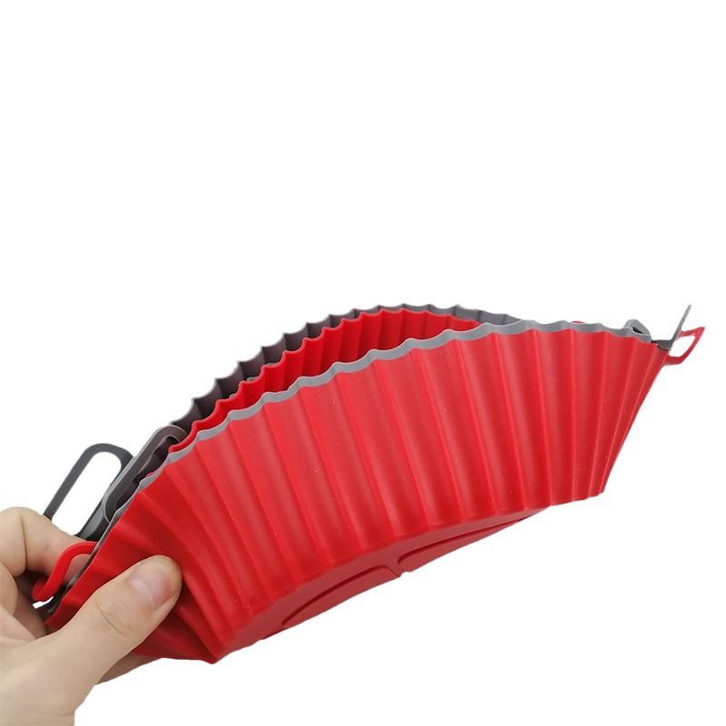 宝宝辅食硅胶烤盘   折叠圆型空气炸锅硅胶烤盘垫 托盘耐高温   易清洗白底实物图