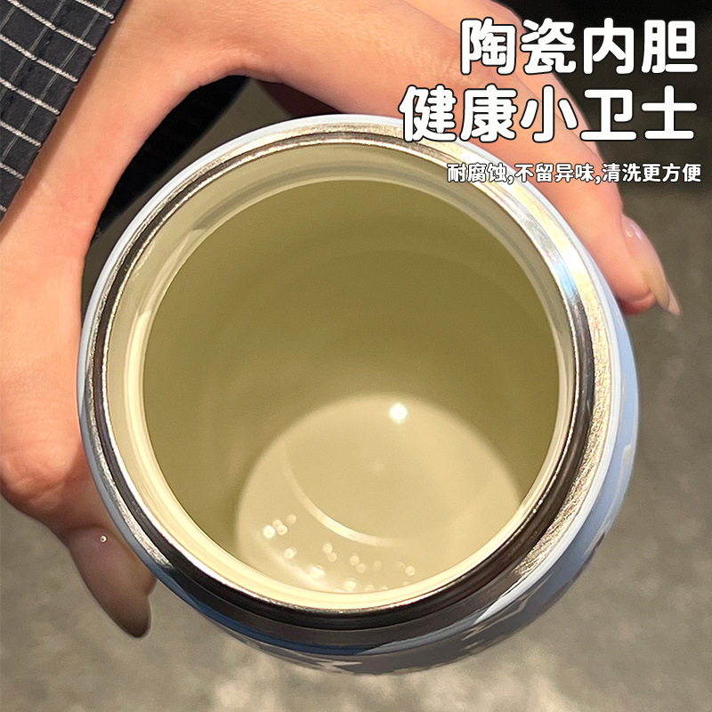 Ceramic inner liner insulated cup with large capacity, 2025 new model, girls, high appearance level, student portable double-drinking straw water cup Application Scenario