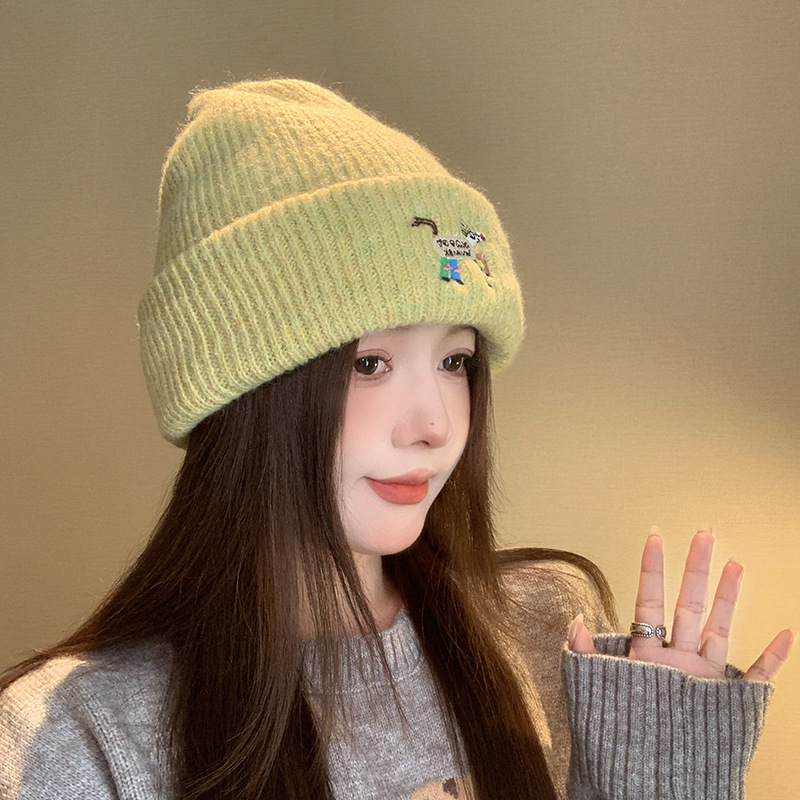 Yunxu/Cute Little Dog Woolen Cap for Women 2025 New Autumn and Winter Warm Travel Versatile and face-enhancing Small Knitted Cap for men details Picture