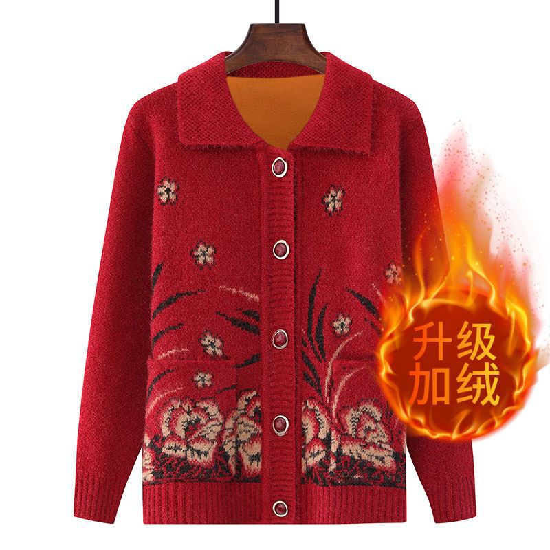 Grandma sweater coat for the elderly in autumn, mom's coat with fleece knitted cardigan, top for the elderly and grandmothers in autumn and winter details Picture