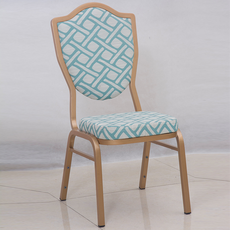Star Wholesale metal hotel banquet chairs and dining chairs can be equipped with chair covers. They are universal for hotel and restaurant tables and chairs details Picture