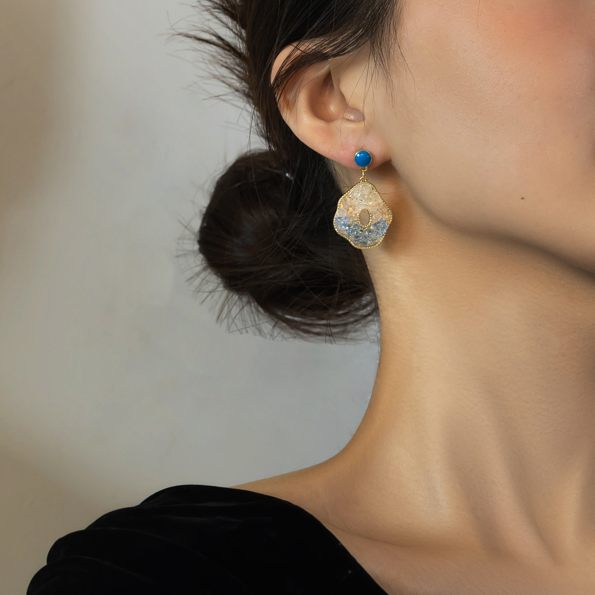 柏伶饰品新款银针耳环气质高级感耳坠名媛耳饰复古小众耳钉女批发细节图