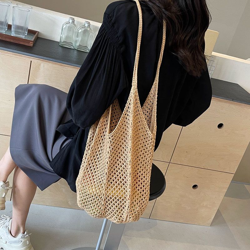 Cross-border grid perforated bag, casual large-capacity cotton thread woven bag, new perforated straw woven bag, laid-back style single-shoulder bag, vacation beach bag, women's bag, single-shoulder bag, handbag, storage bag, handbag, simple grid bag details Picture
