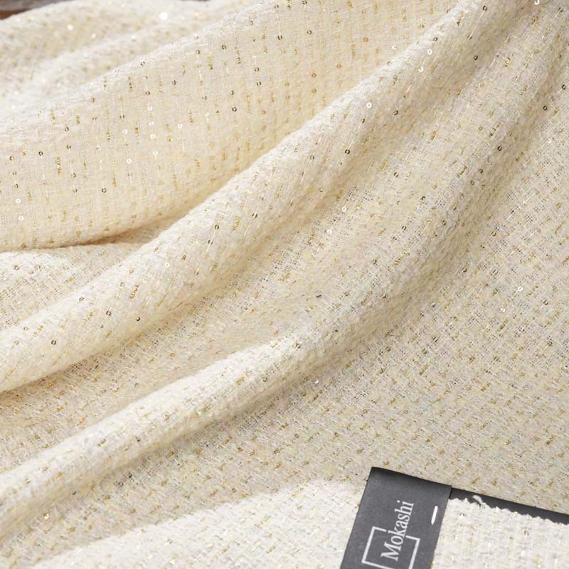 Mokashi coarse-spun gold thread scented fabric beige tweed woven fabric for women's clothing, shoes, hats, bags and other DIY fabrics Application Scenario