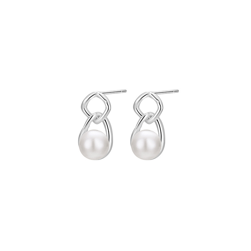 s999 plata esterlina foot light aretes de lujo perla natural agua dulce versión coreana de geometría irregular plata esterlina aretes de cultivo oreja agujero Item Picture