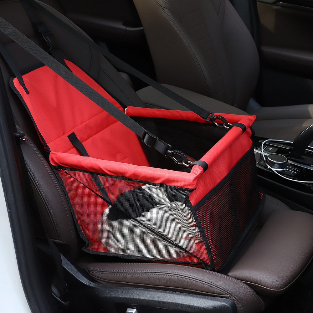 Rongka Pet Cross-border Car Pet Bag, Cute Printed Portable Pet Bag, Oxford Cloth Car Pad Pet Hanging Bag, Pet Travel Bag Application Scenario